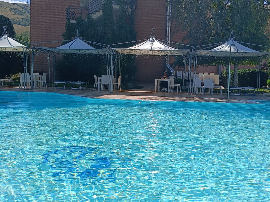 奥林匹亚酒店主图