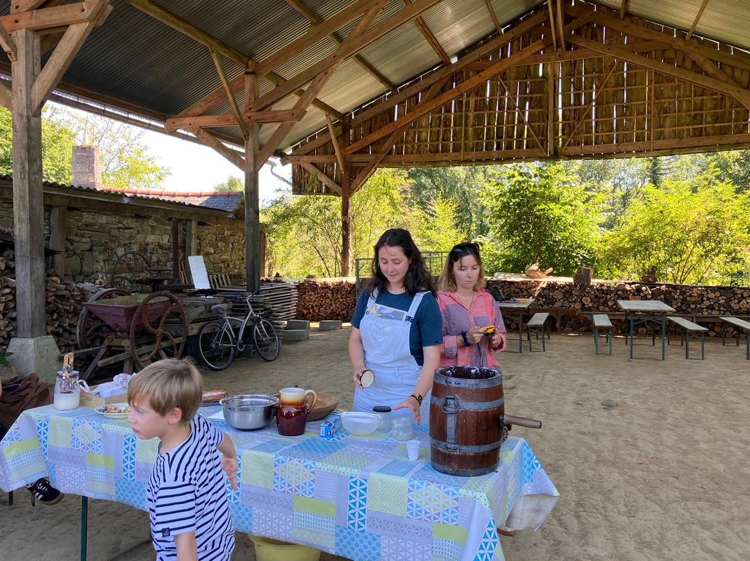 Ecomusee des Monts d'Arree - Maison Cornec-Saint-Rivoal必去景点