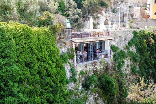 Sanctuary of the Holy Trinity - at the Split Mountain-加埃塔必去景点