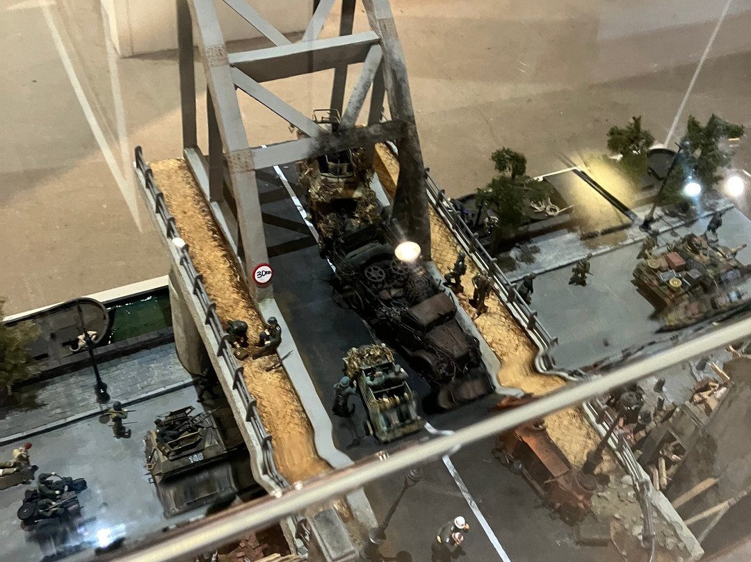 Museum Bevrijdende Vleugels-Best必去景点