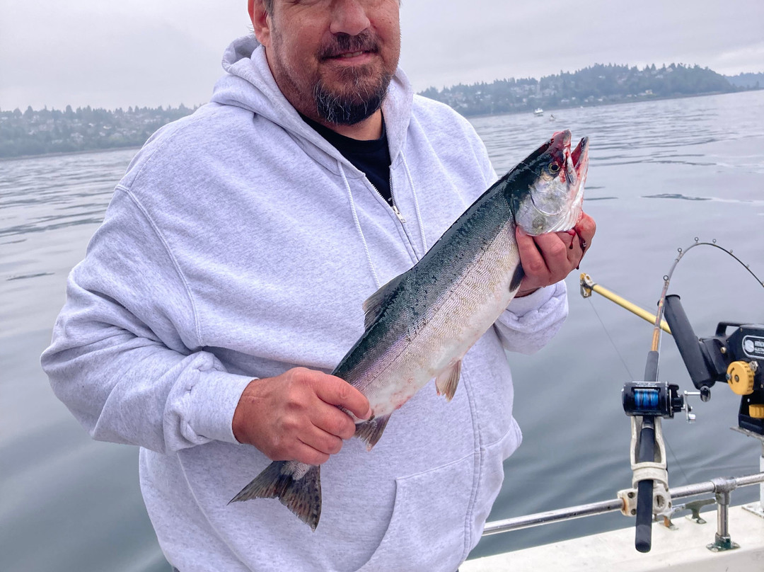 Fish Finders Private Charters-西雅图必去景点