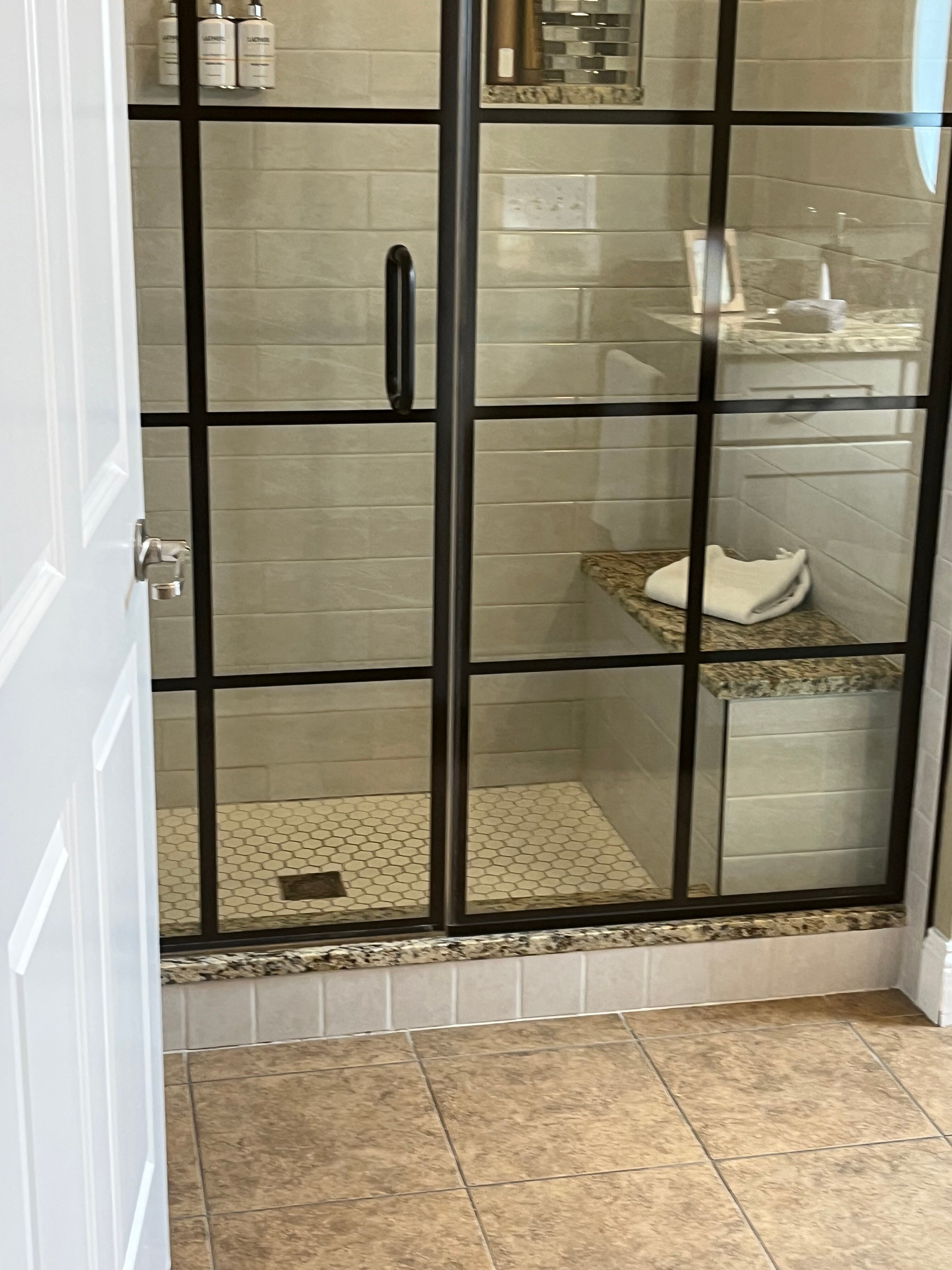 The French Manor Inn and Spa-浴室