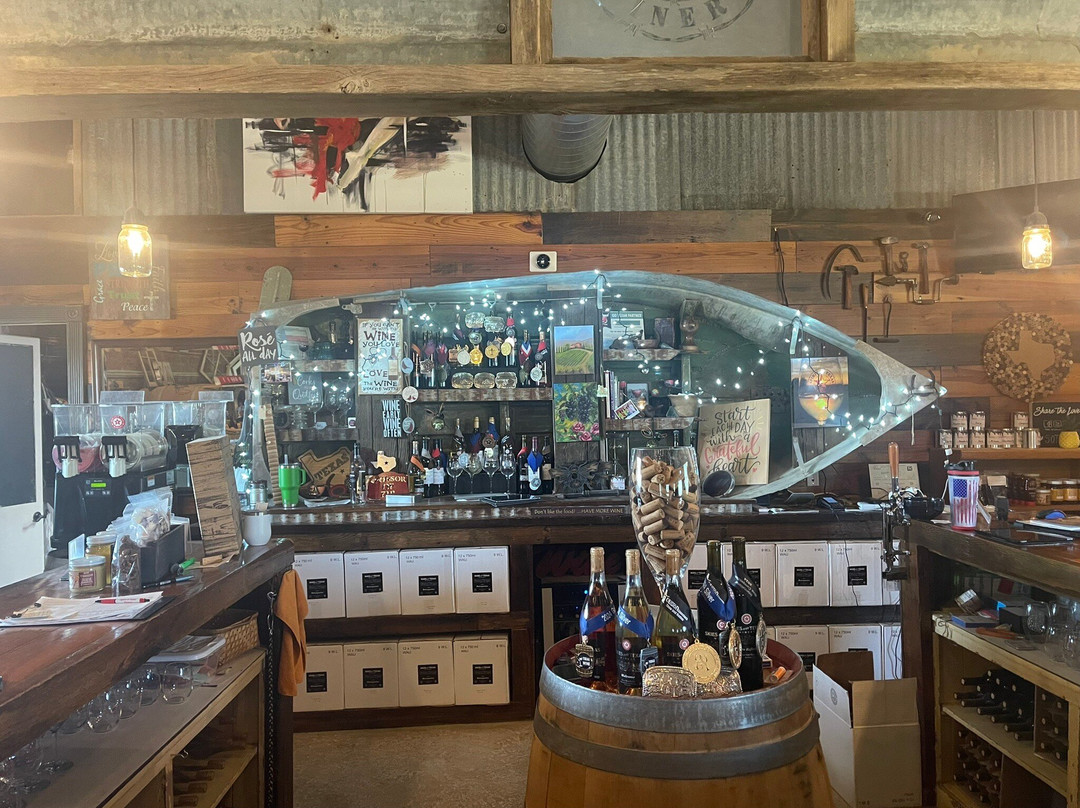 Skies Over Texas Winery-Early必去景点