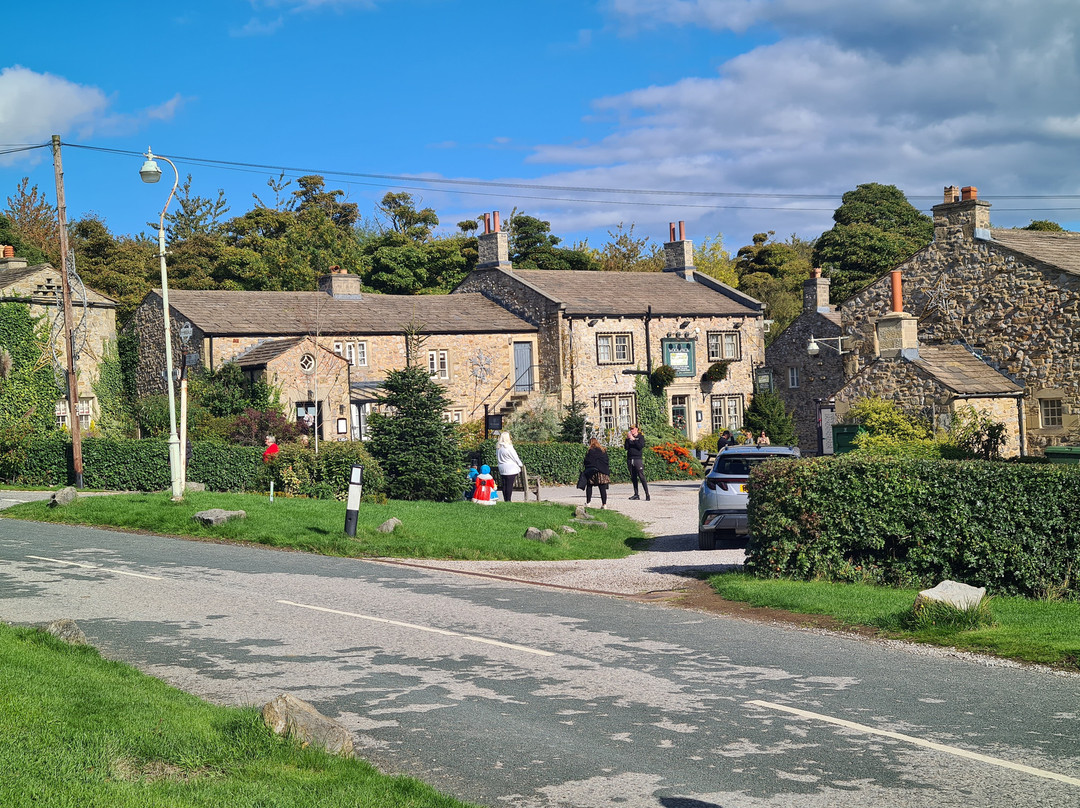Emmerdale Village Tour-利兹必去景点