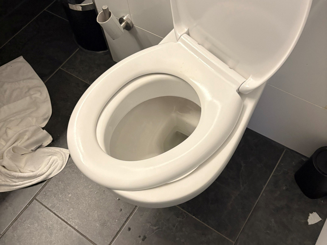 Bastion Hotel Amsterdam Airport主图