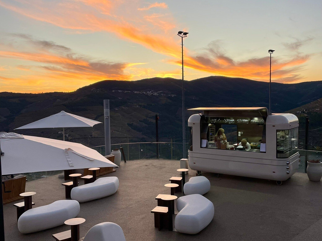 Casal de Loivos Viewpoint-Casal de Loivos必去景点