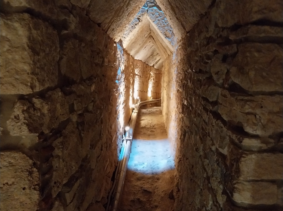 Tunnel of Eupalinos-Pythagorion必去景点