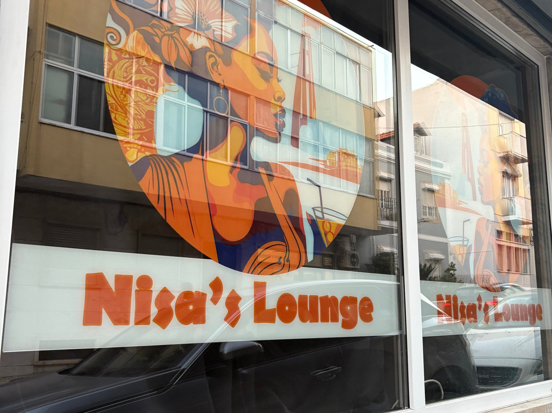 Nisa's Lounge-Alges必去景点