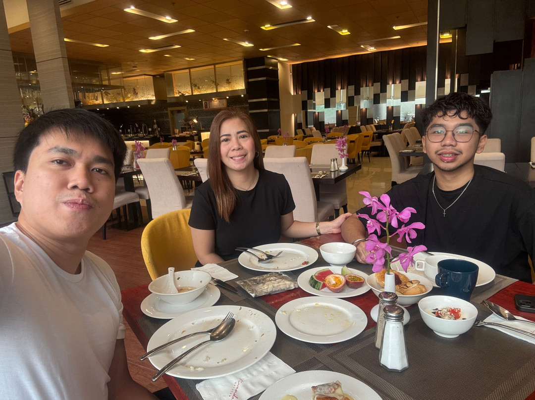 贝斯特韦斯特加万大酒店主图