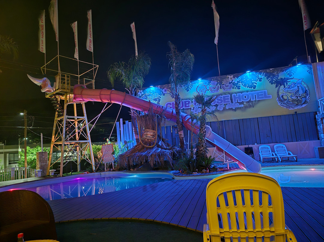 Club House Hotel主图