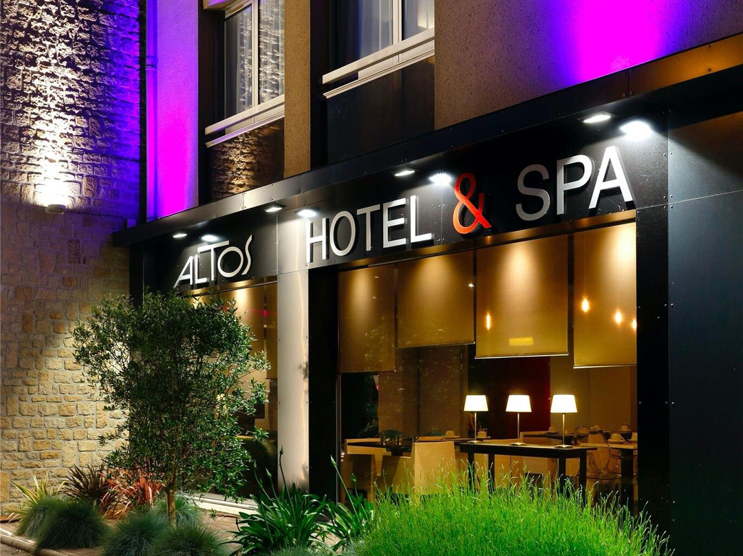 Altos Hotel