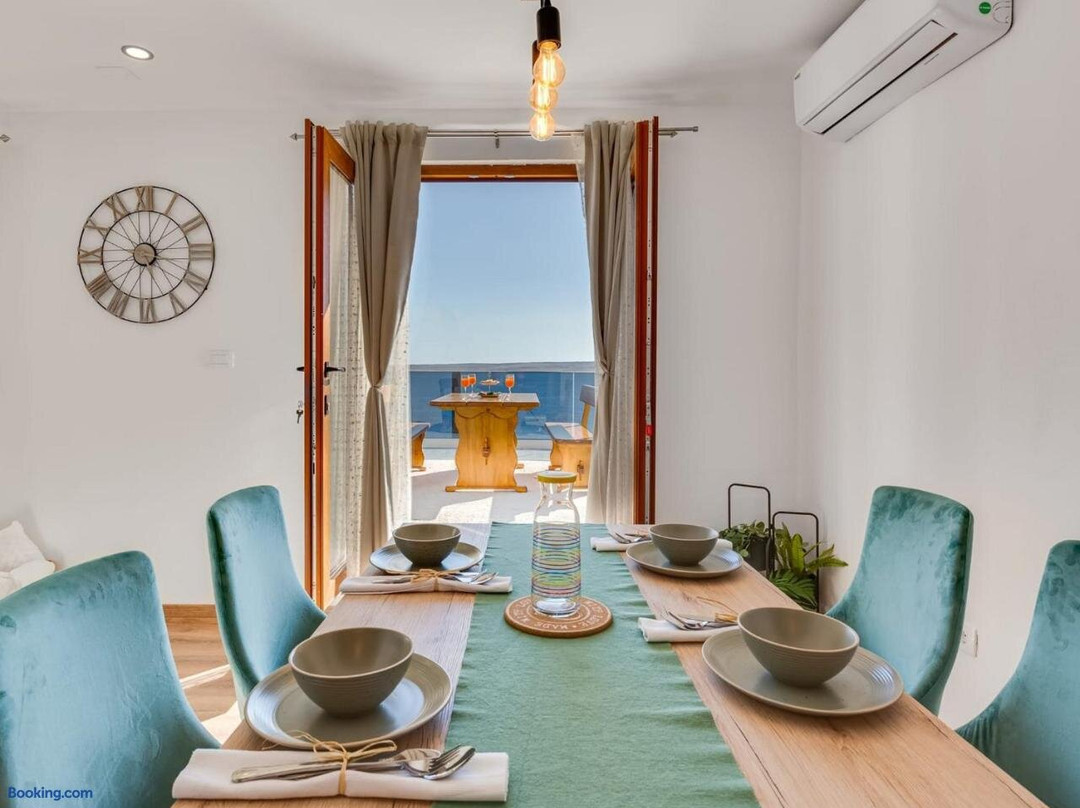 Magic Sea View - Apartments Rina