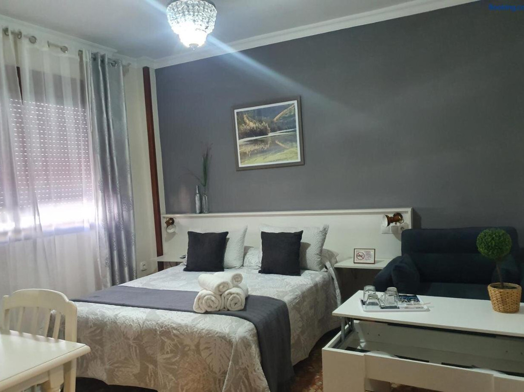 Luna - Boutique Guest Rooms