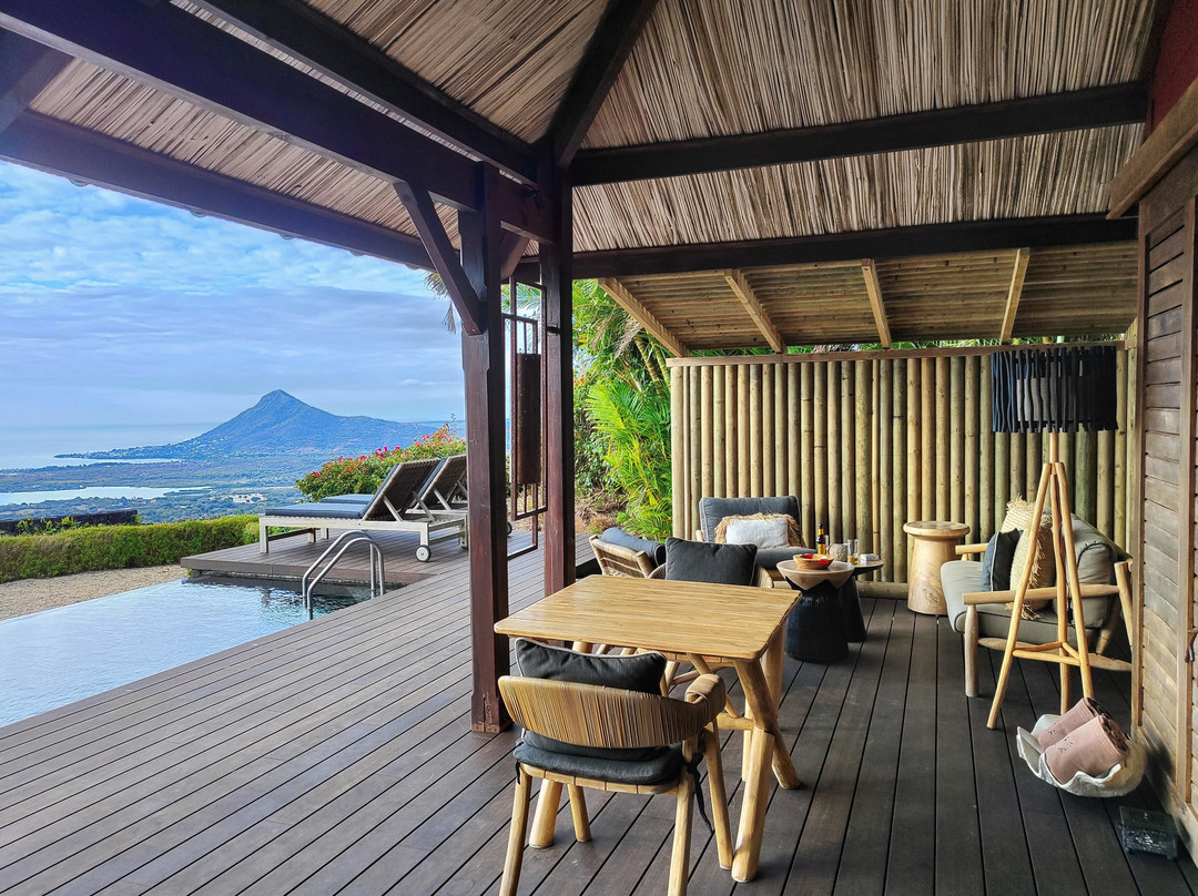 哈马独家洛奇酒店主图