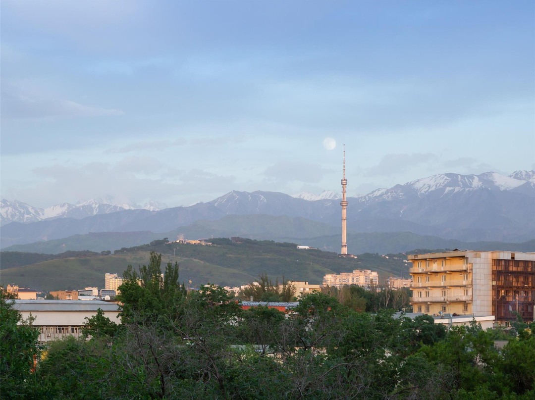 里克萨斯阿拉木图酒店主图