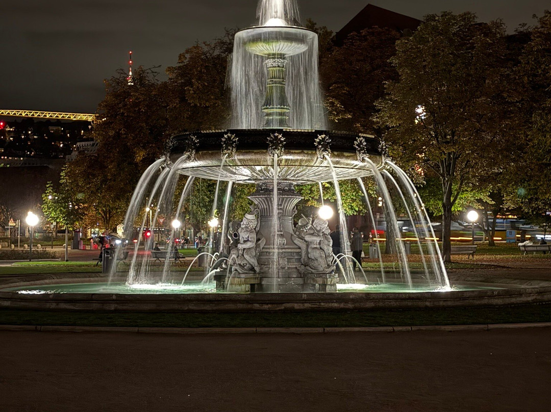 斯图加特王宫广场-斯图加特必去景点