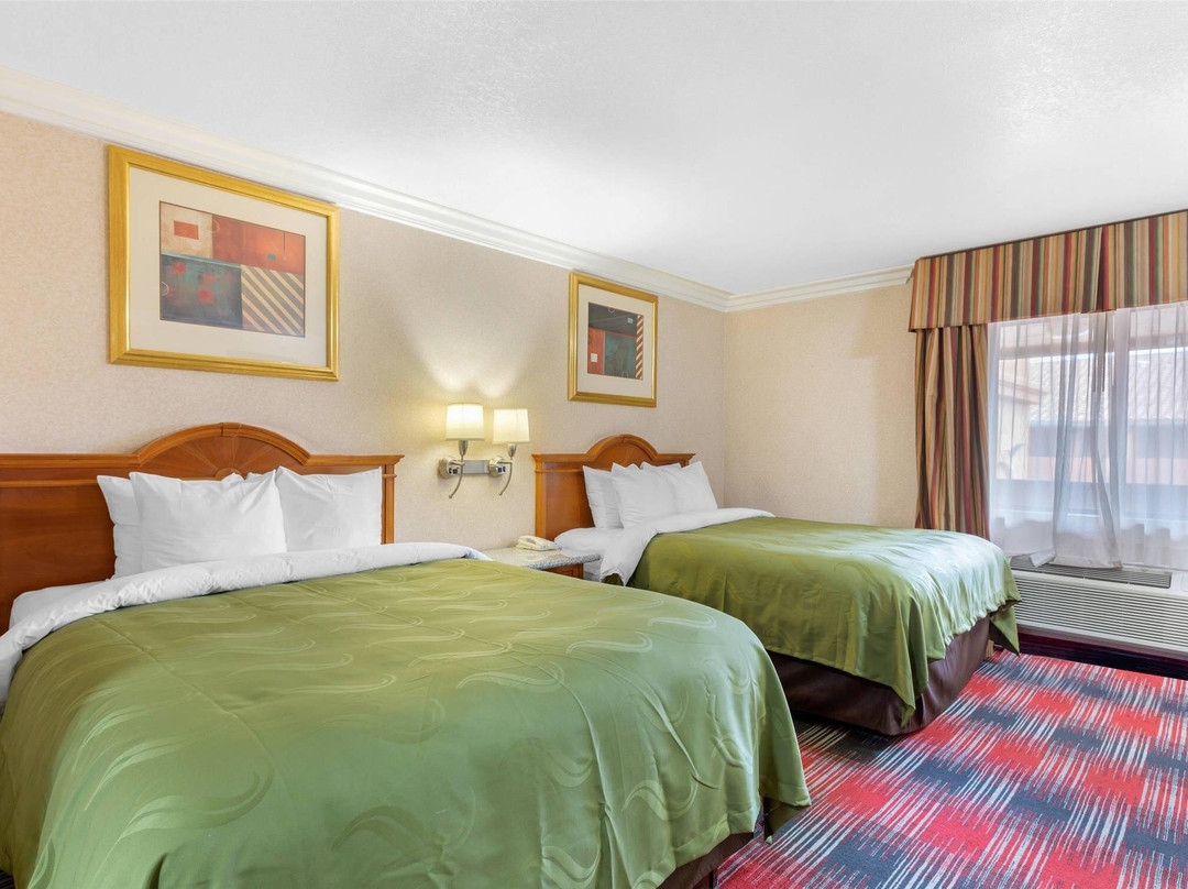 Quality Inn & Suites Oceanside Near Camp Pendleton