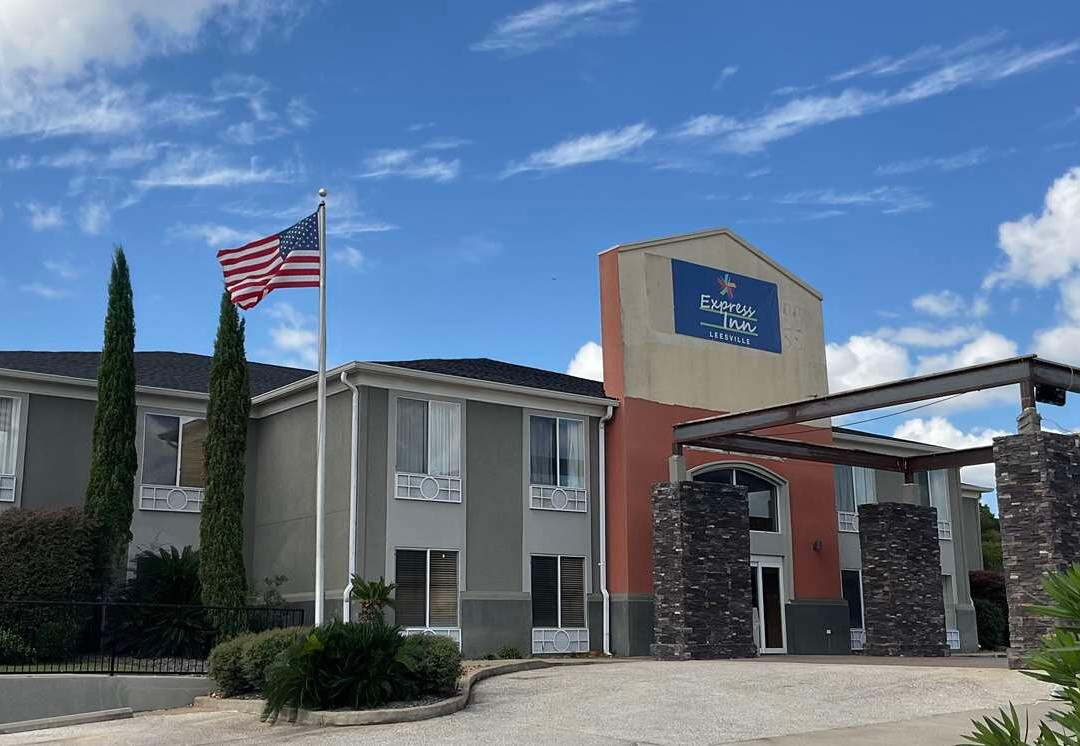 DeRidder酒店住宿-Express Inn Leesville Ft Johnson, SureStay Collection By Best Western