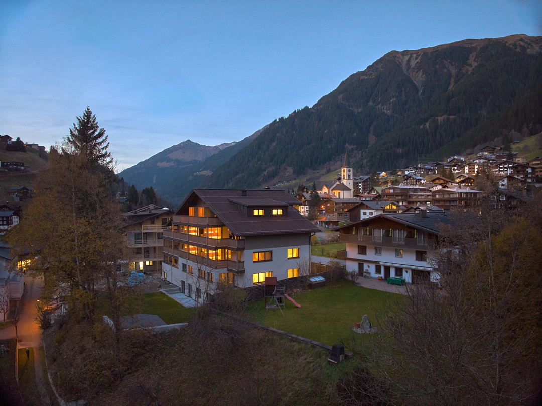 Monika & Montafon Chalets主图