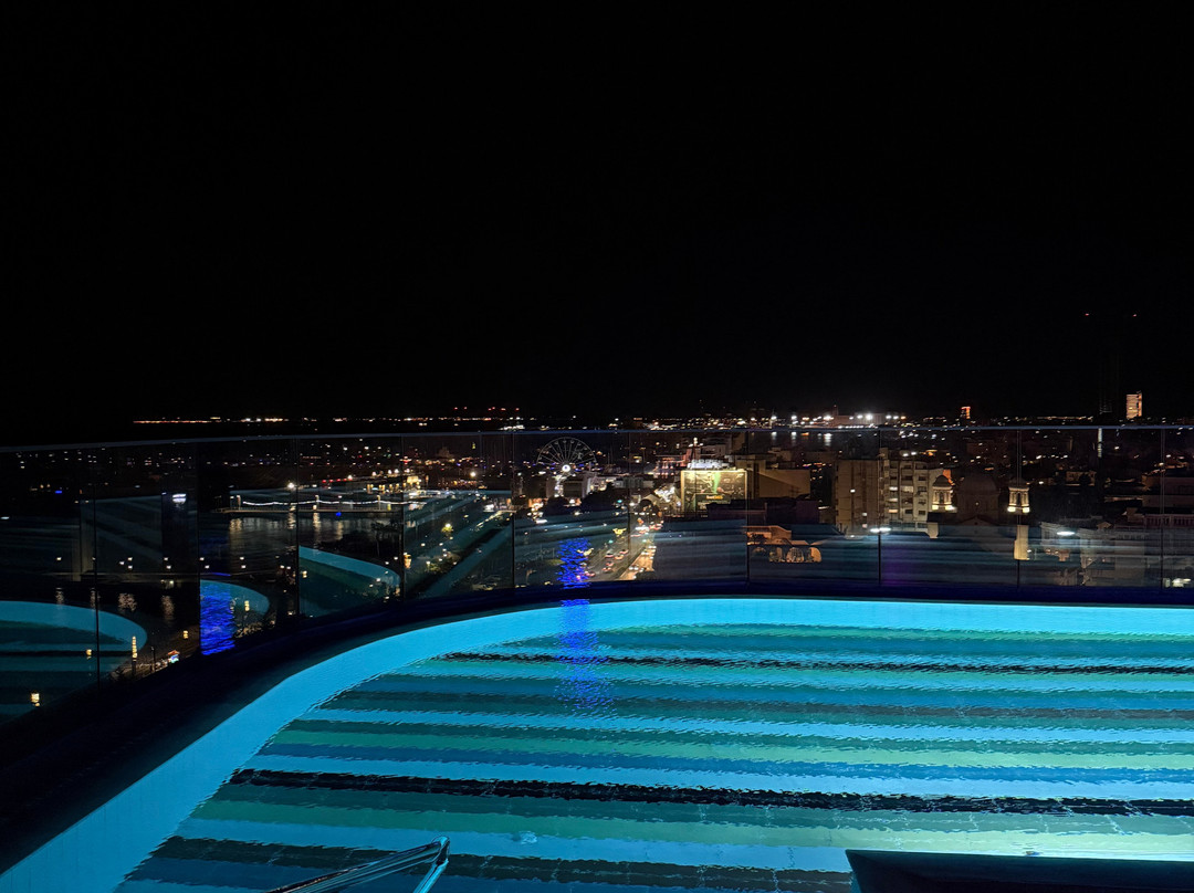 NYX Hotel Limassol by Leonardo Hotels主图