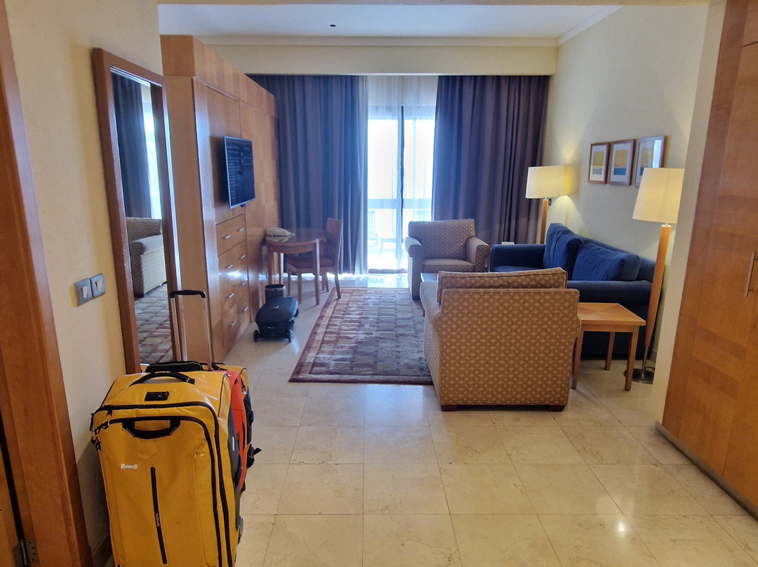 亚喀巴洲际酒店主图