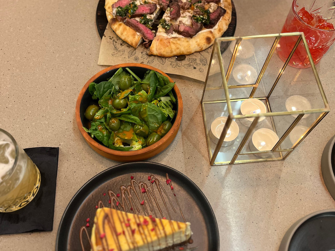 Dom Pizzy i Tapas BISTRO