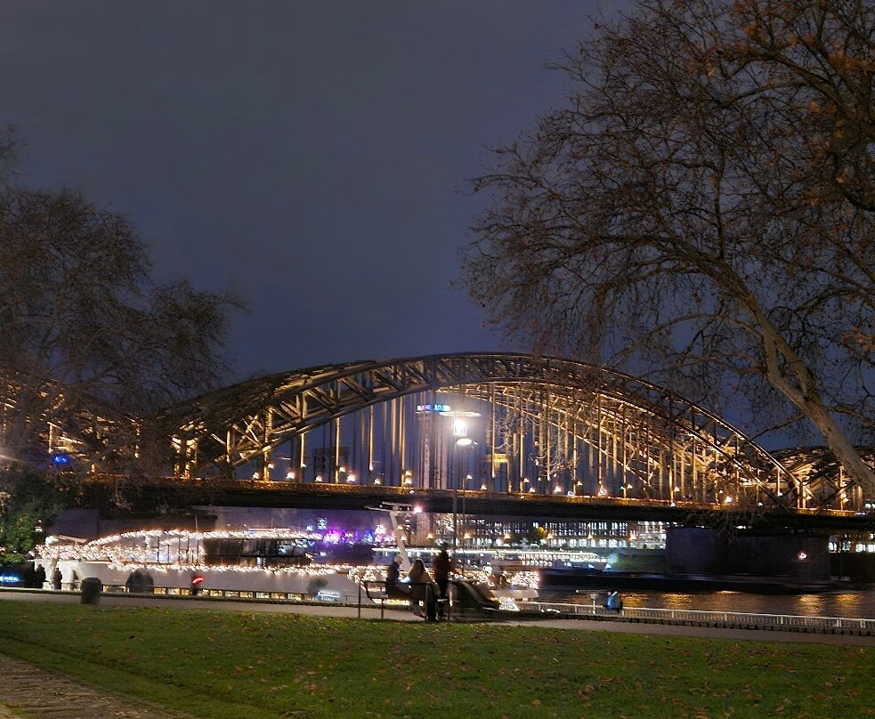 Rheinpromenade-科隆必去景点