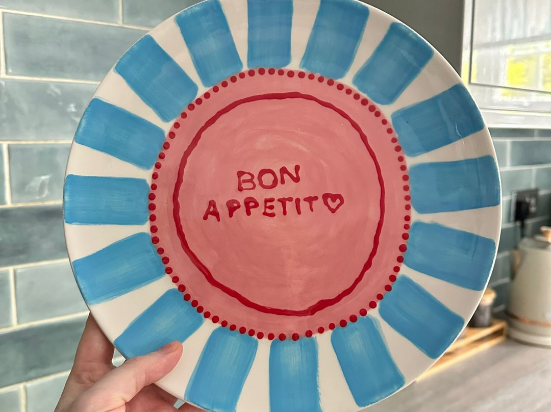 Mad Hatters Pottery Cafe, Arborfield-Arborfield Cross必去景点