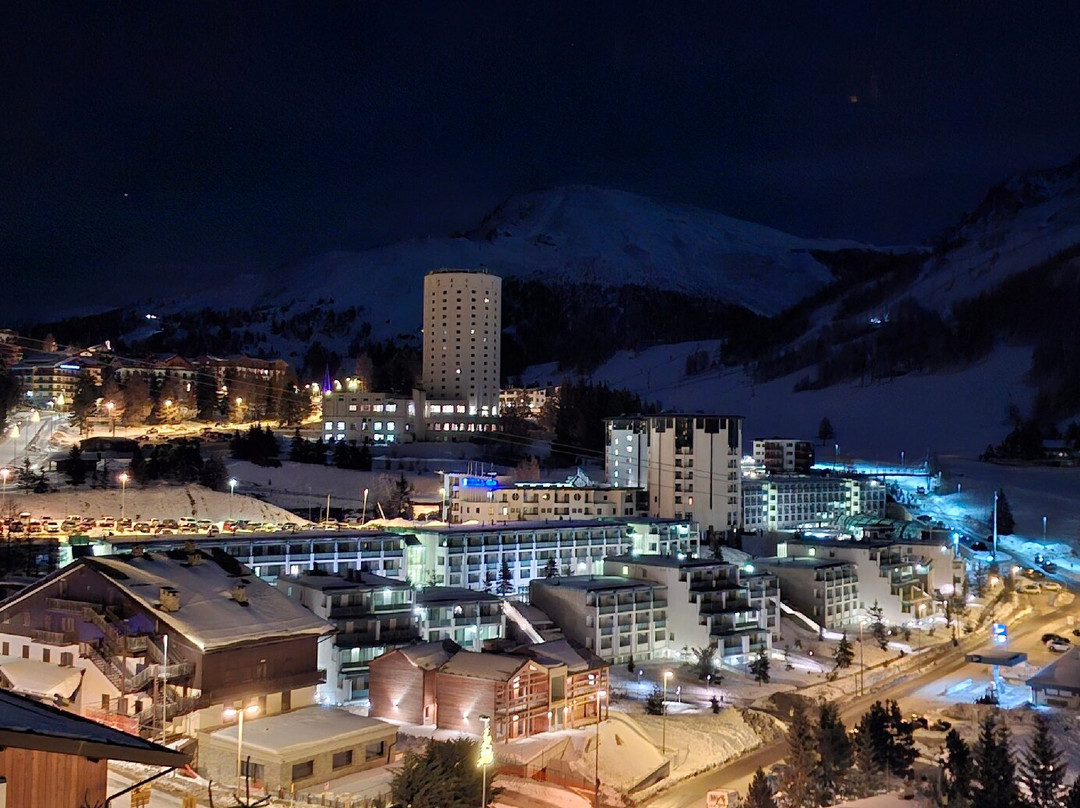 大罗克酒店主图