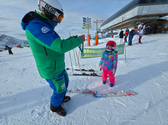 Ski With Ease-莫尔济讷必去景点