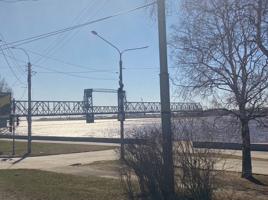 Severodvinskiy Bridge-阿尔汉格尔斯克必去景点