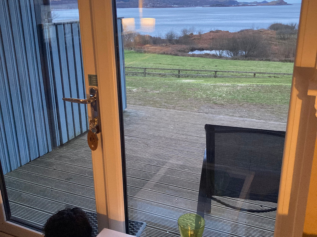 梅尔福特湖酒店主图