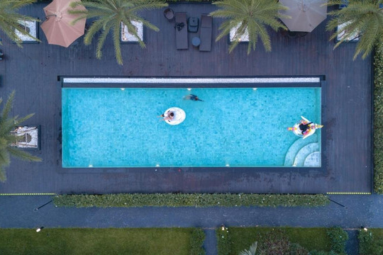 SeeView Resort (chiiwiw riis`rt)