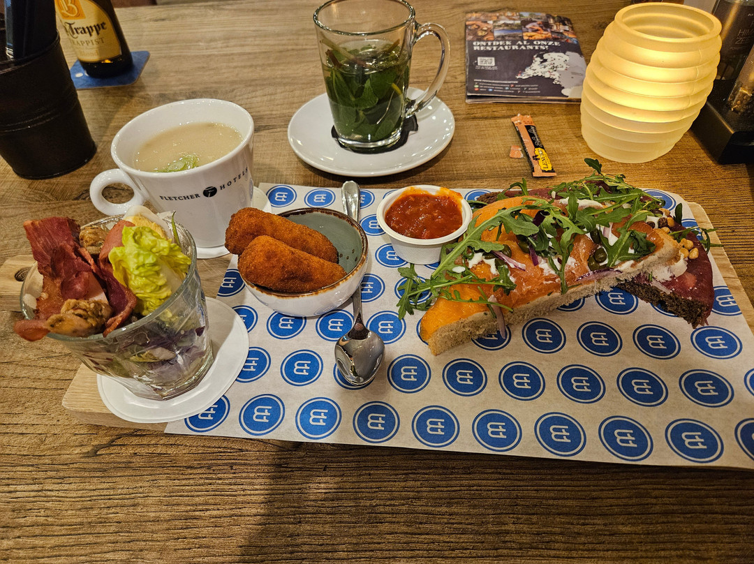 赫尔蒙德弗莱彻养生酒店主图