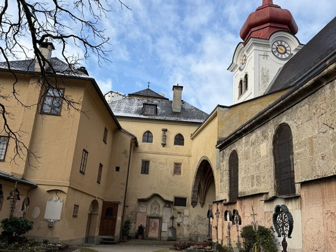 Stift Nonnberg-萨尔茨堡必去景点