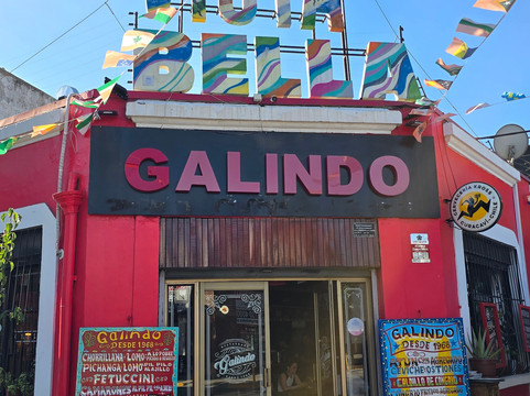 拉斯塔里亚邻里-圣地亚哥必去景点