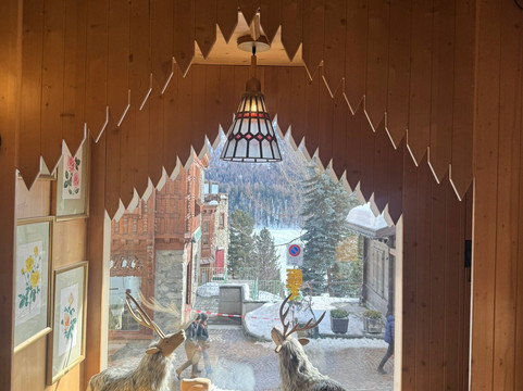 Vincenzo Dascanio Café - St.Moritz