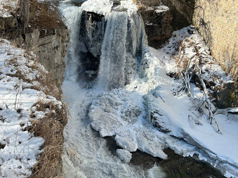 Vermillion Falls-黑斯廷必去景点
