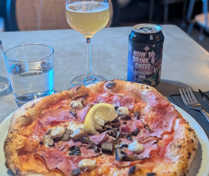 马尔姆加坦膳宿公寓主图