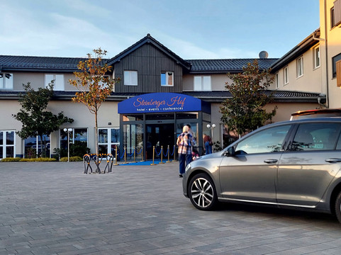 斯坦伯格霍夫主图