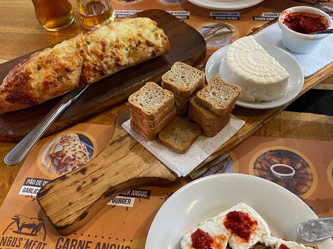 Queijaria Furnense - Angus Meat-富尔纳斯必去景点