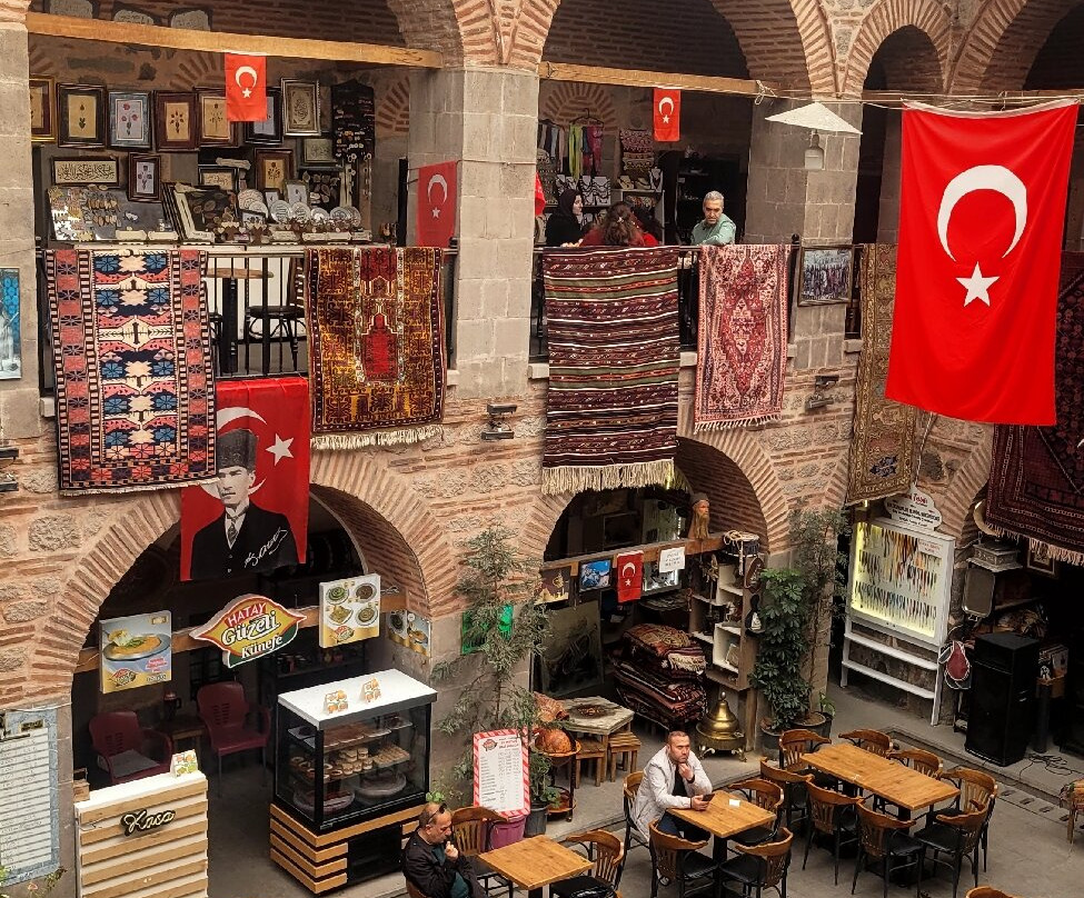 Tarihi Taşhan Alem-i Çarşı-Afyonkarahisar必去景点