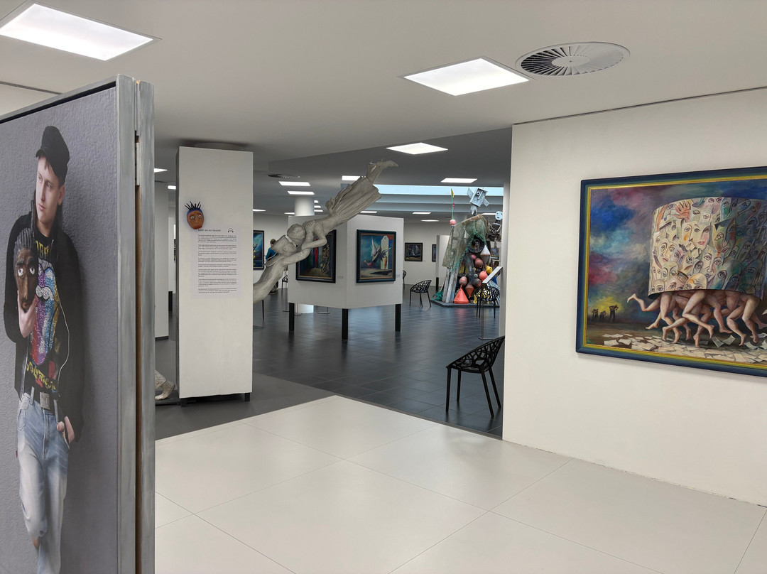 LETTL-Museum Für Surreale Kunst-奥格斯堡必去景点