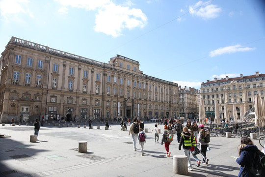 市立美术馆-里昂必去景点