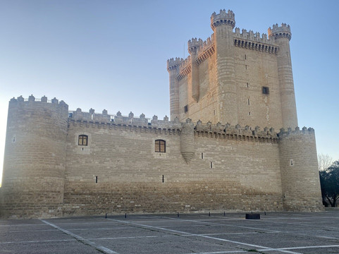 Castillo de Fuensaldana-Fuensaldana必去景点