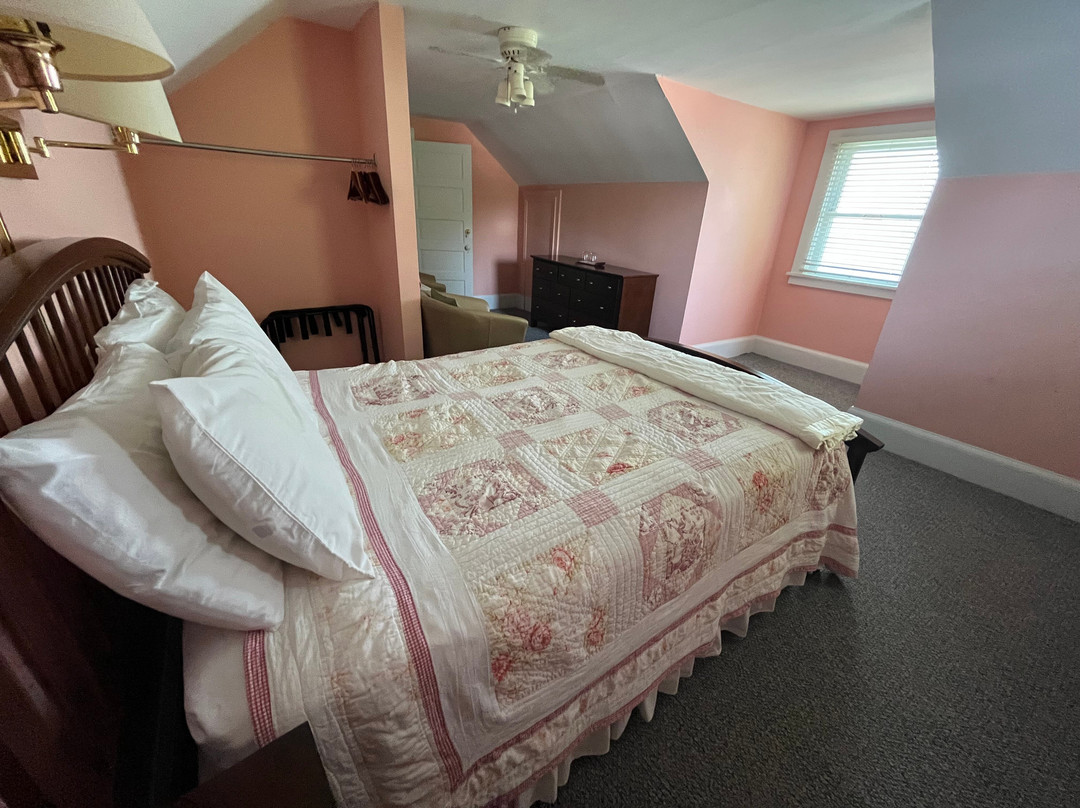 Driftwood Inn Bed and Breakfast主图