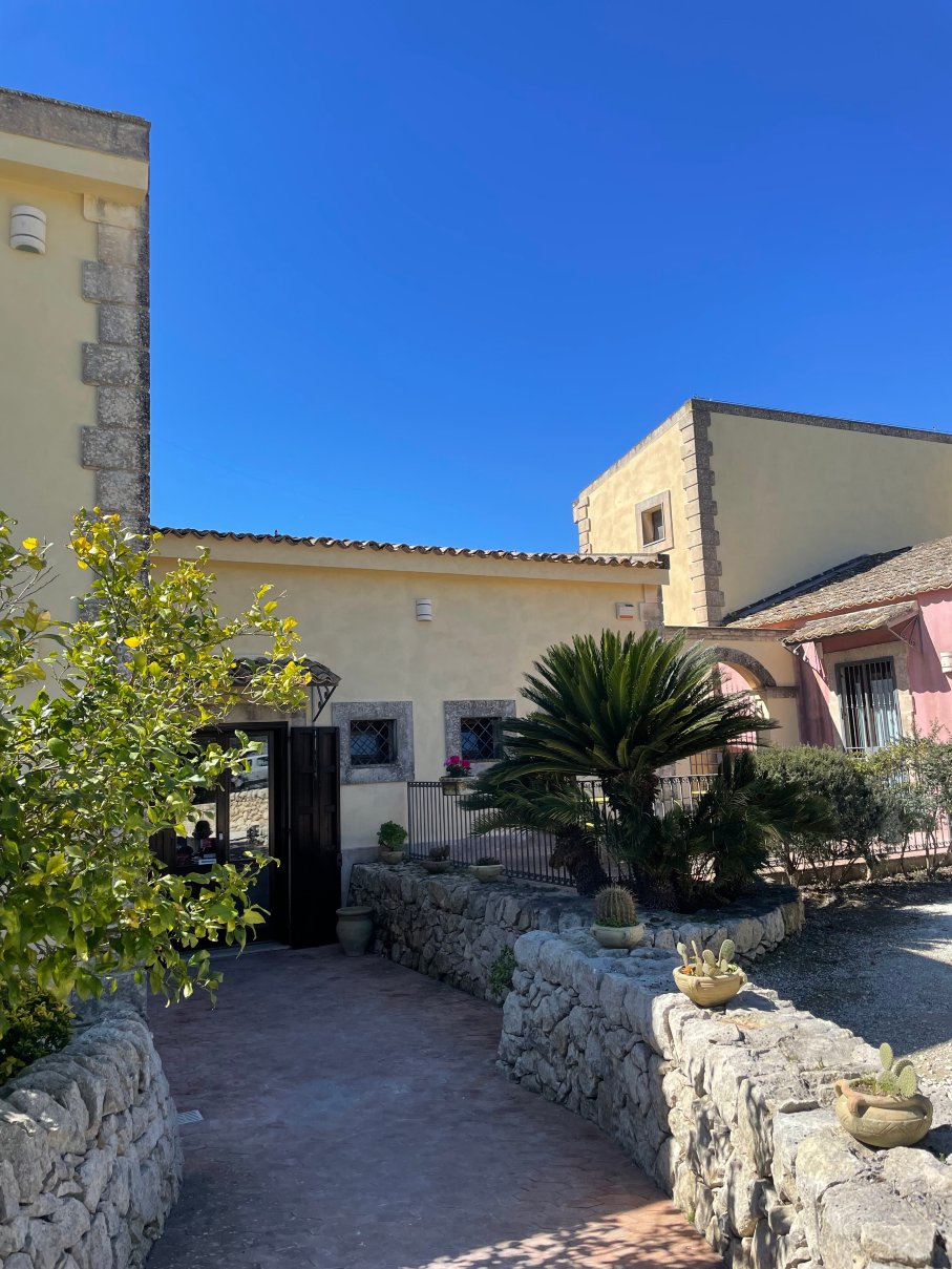 拉科尔特酒店-官方