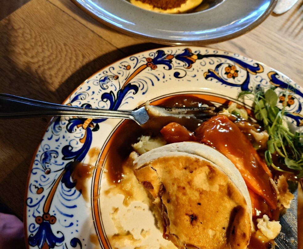 王之首旅馆主图