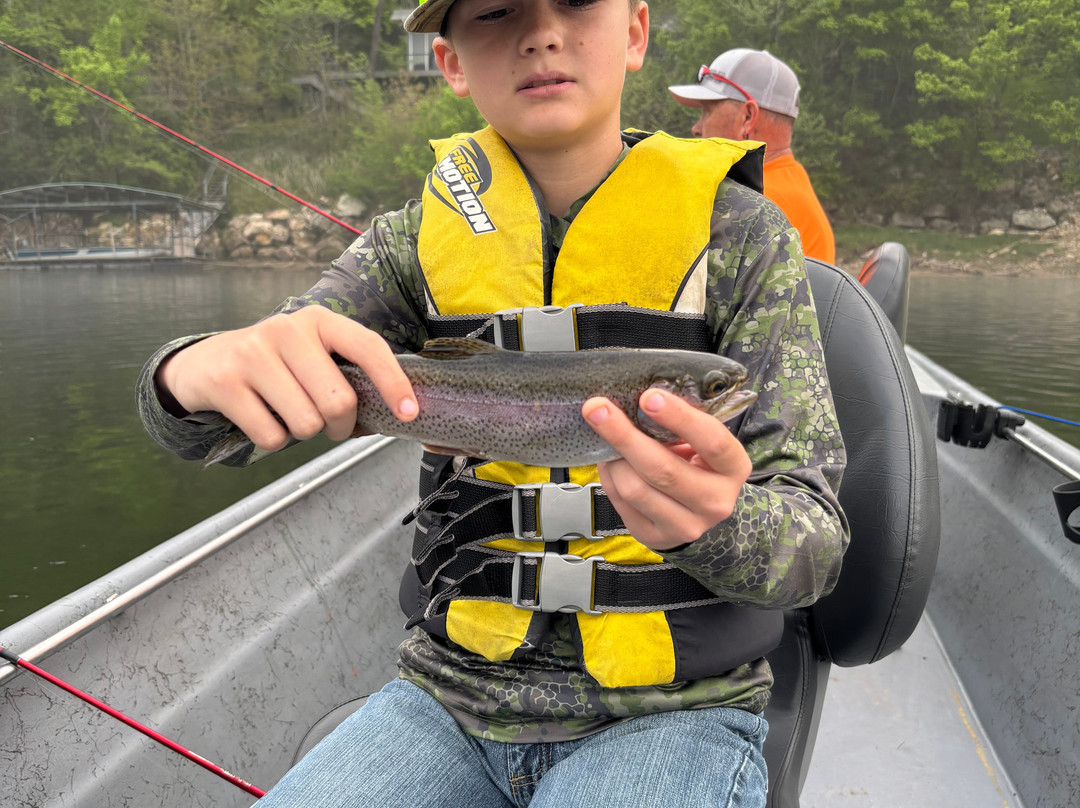 Papa Bill's White River Trout Guide Service-Bull Shoals必去景点