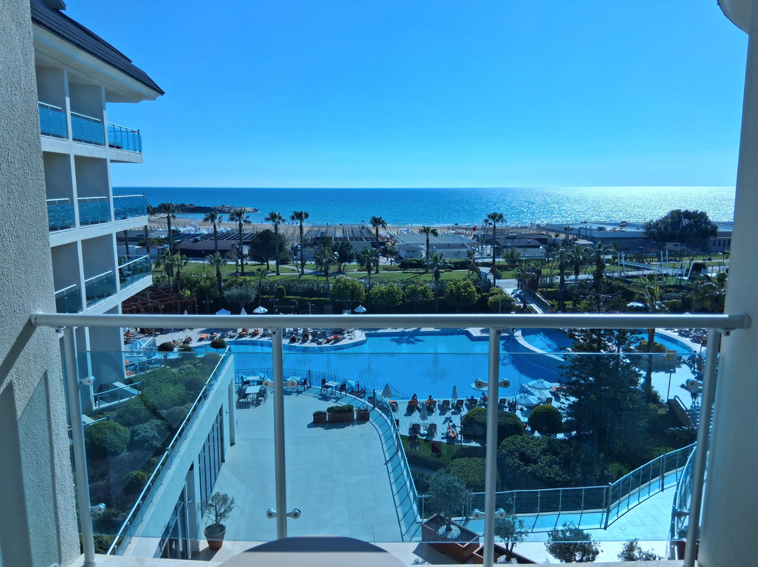 Commodore Elite Suites & Spa主图
